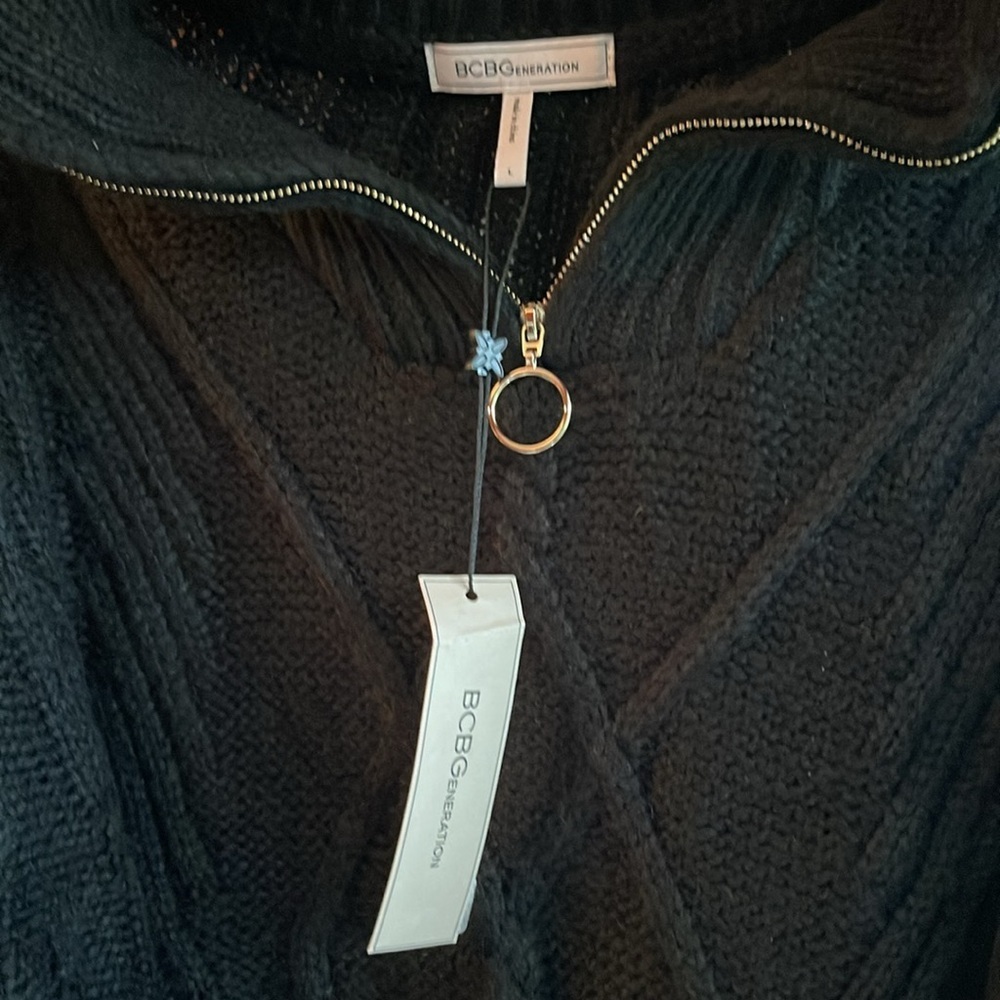 BCBG sweater - Picture 3 of 7